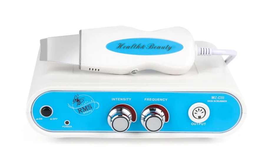Ultraschall-Hautspatel: Reinigung und Peeling zuhause