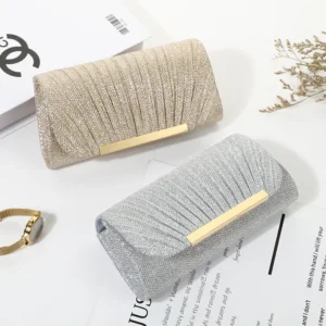 Elegante Pailletten-Abendtasche mit Metallkette – Clutch für Hochzeit und Party.