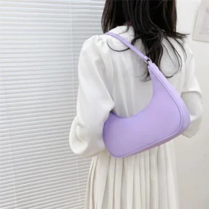 Kleine Nylon-Schultertasche für Damen – leichte Hobo-Bag mit Reißverschluss.