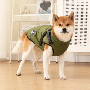 Warme Hundejacke mit Geschirr für Herbst und Winter