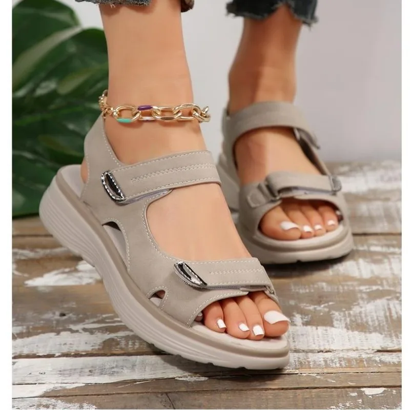 UETEEY Damen-Sandalen mit Fersenriemen - Image 2