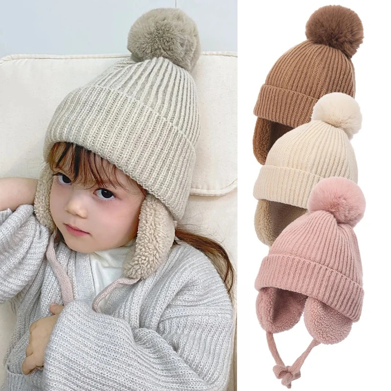 Kinder-Strickmütze mit Plüschfutter und Ohrenschutz